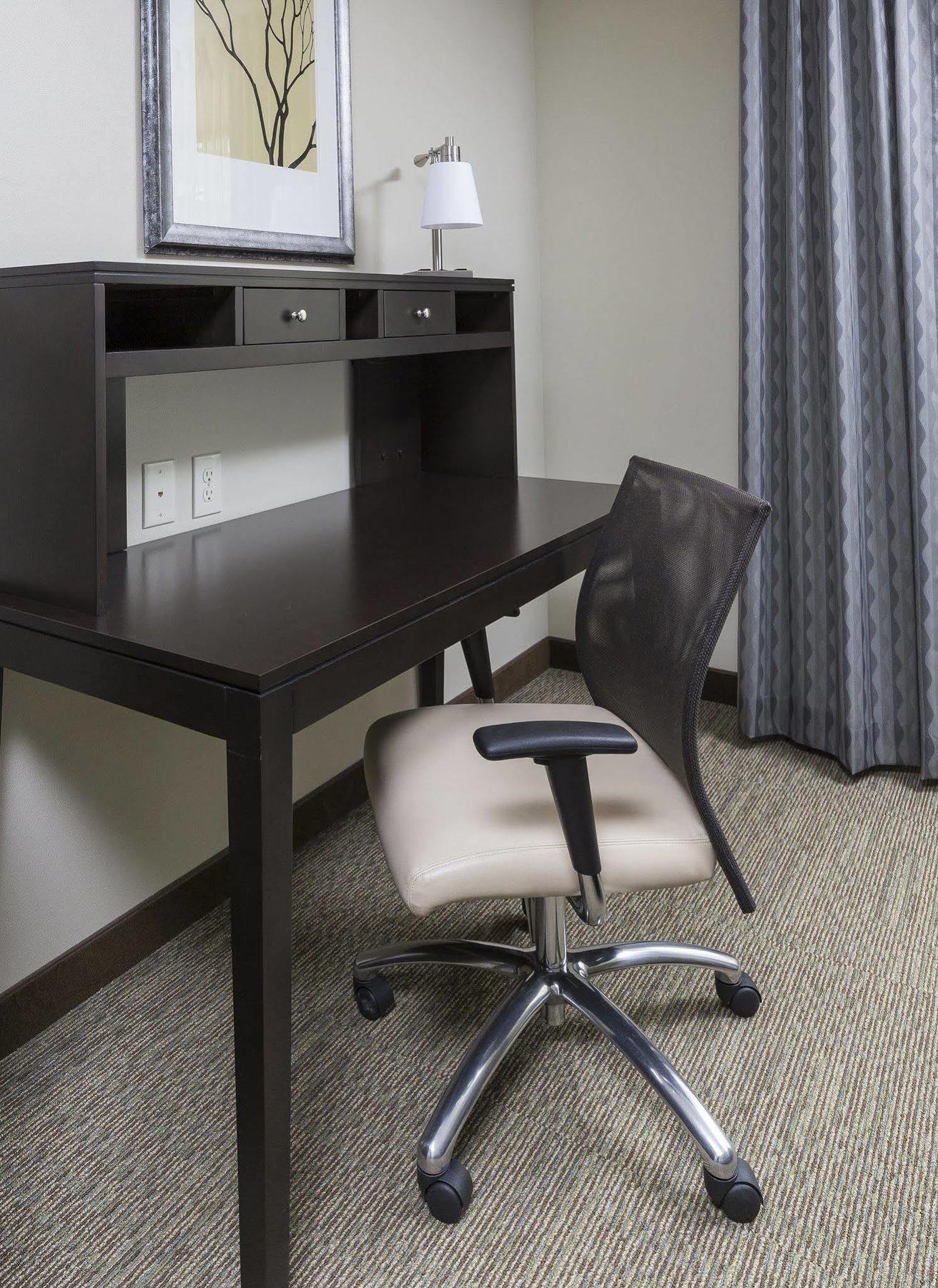 Hotel Staybridge Canton By Ihg 2*